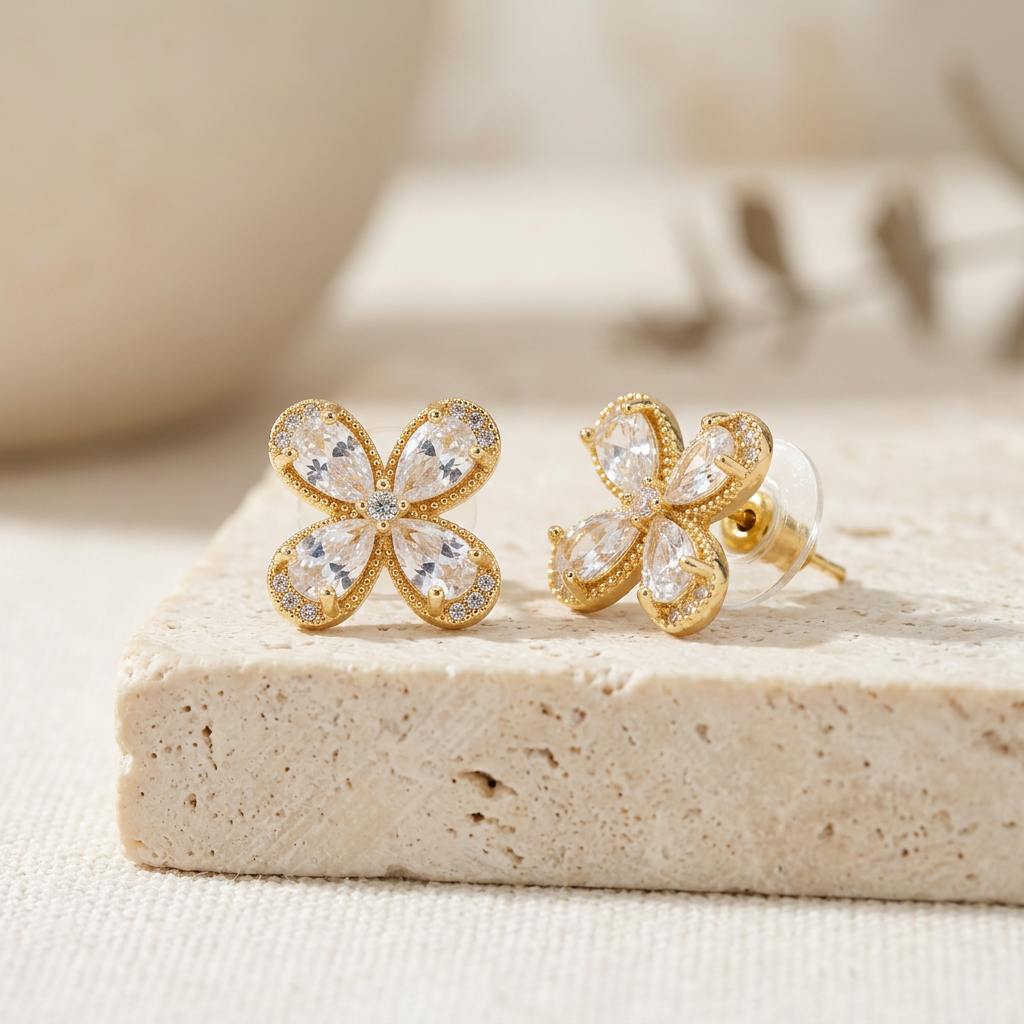 Coordinado de Oro Laminado de Flor Radiante con Zirconia Blanca mod.1572