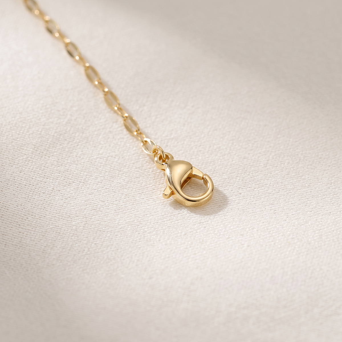 Gargantilla de Oro Laminado  de Pascua con Zirconia Blanca Giratorio mod.1568