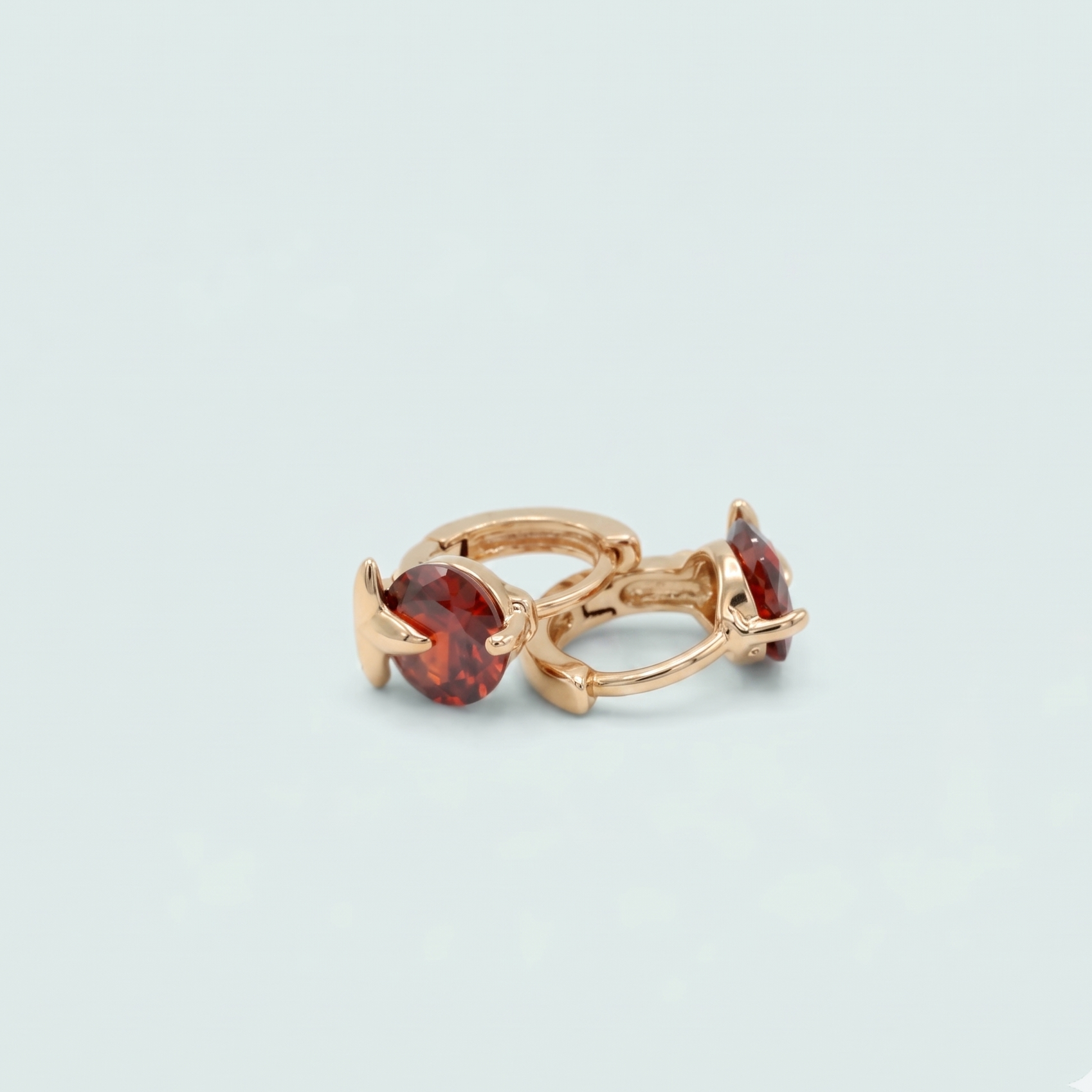 Grapa de Goldfilled con Zirconia Naranja Elegante mod. 1384