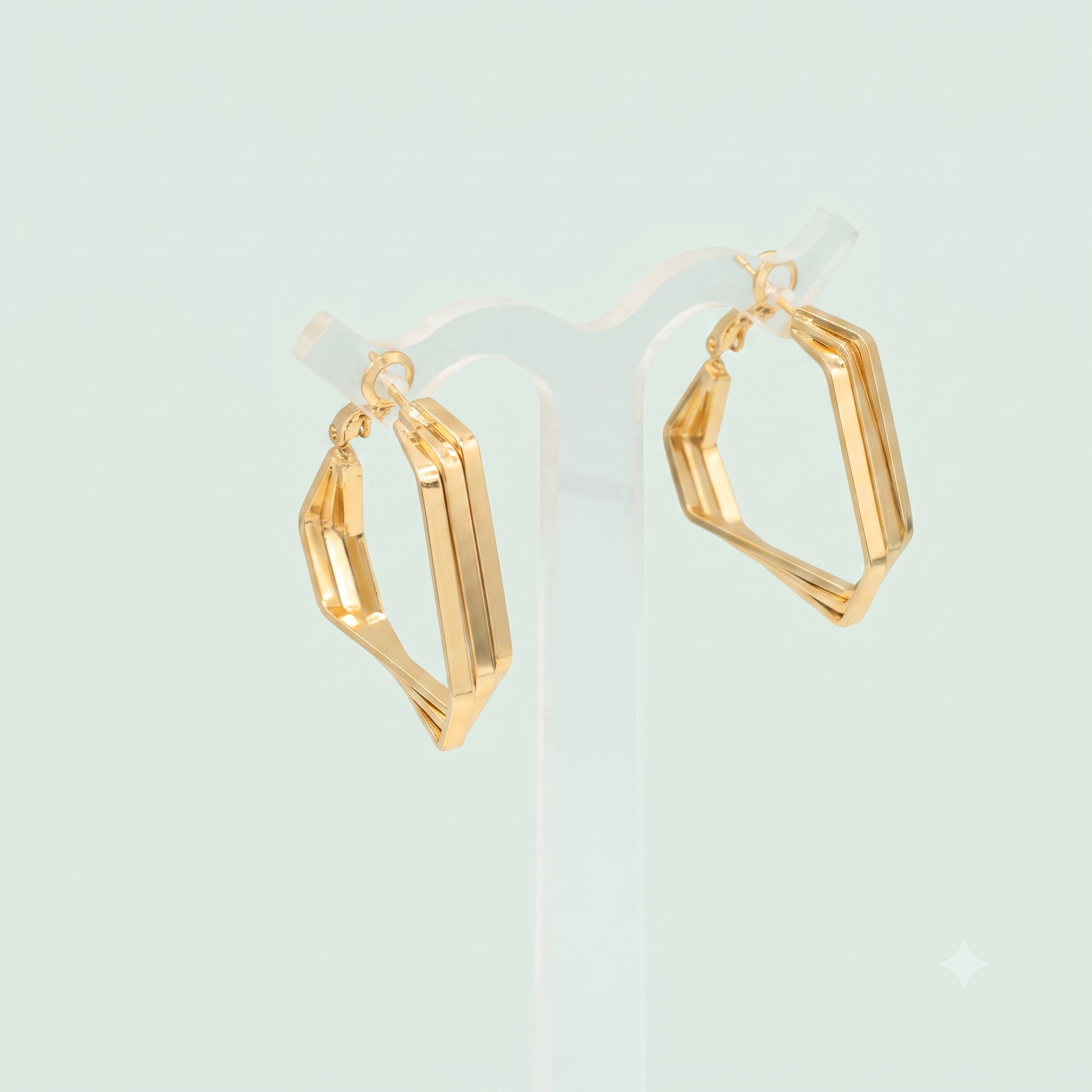 Arracada de Goldfilled Triple con Diseño Geometrico Cruzado mod. 1360