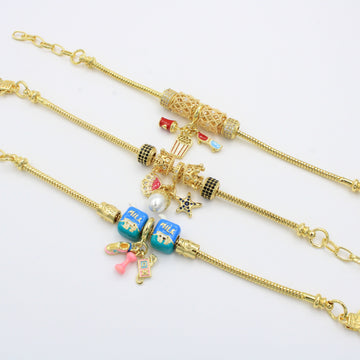 Paquete Pulseras 3pz con Dijes Fancy mod. 13012