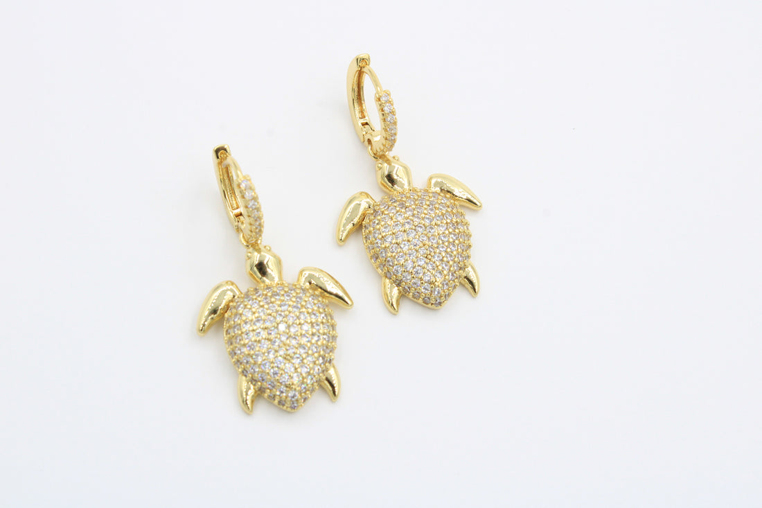 Paquete Grapas de Goldfilled 3pz Tortugas y Zirconias mod. 10011