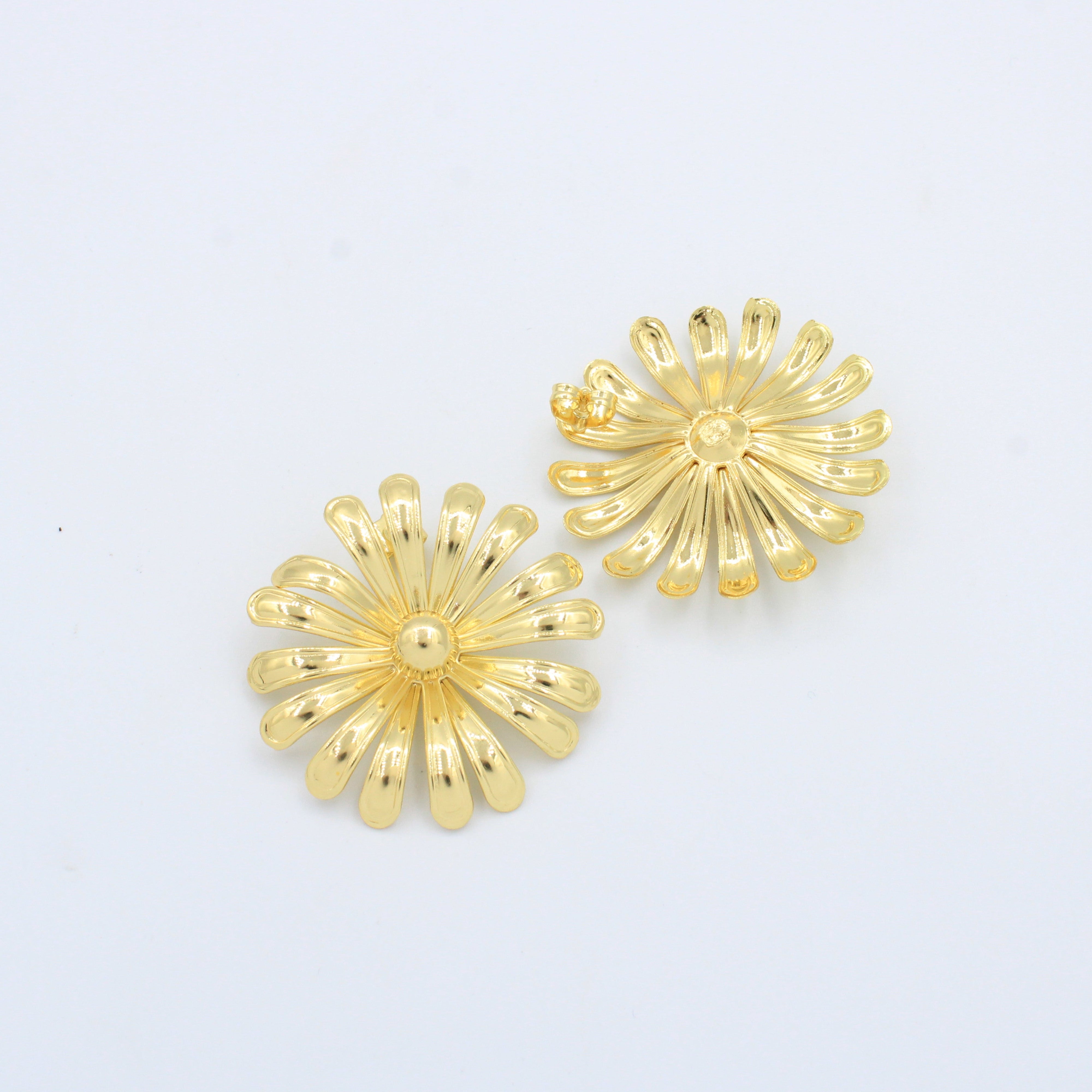 Paquete Arete de Goldfiled  3pz Margarita mod. 15001