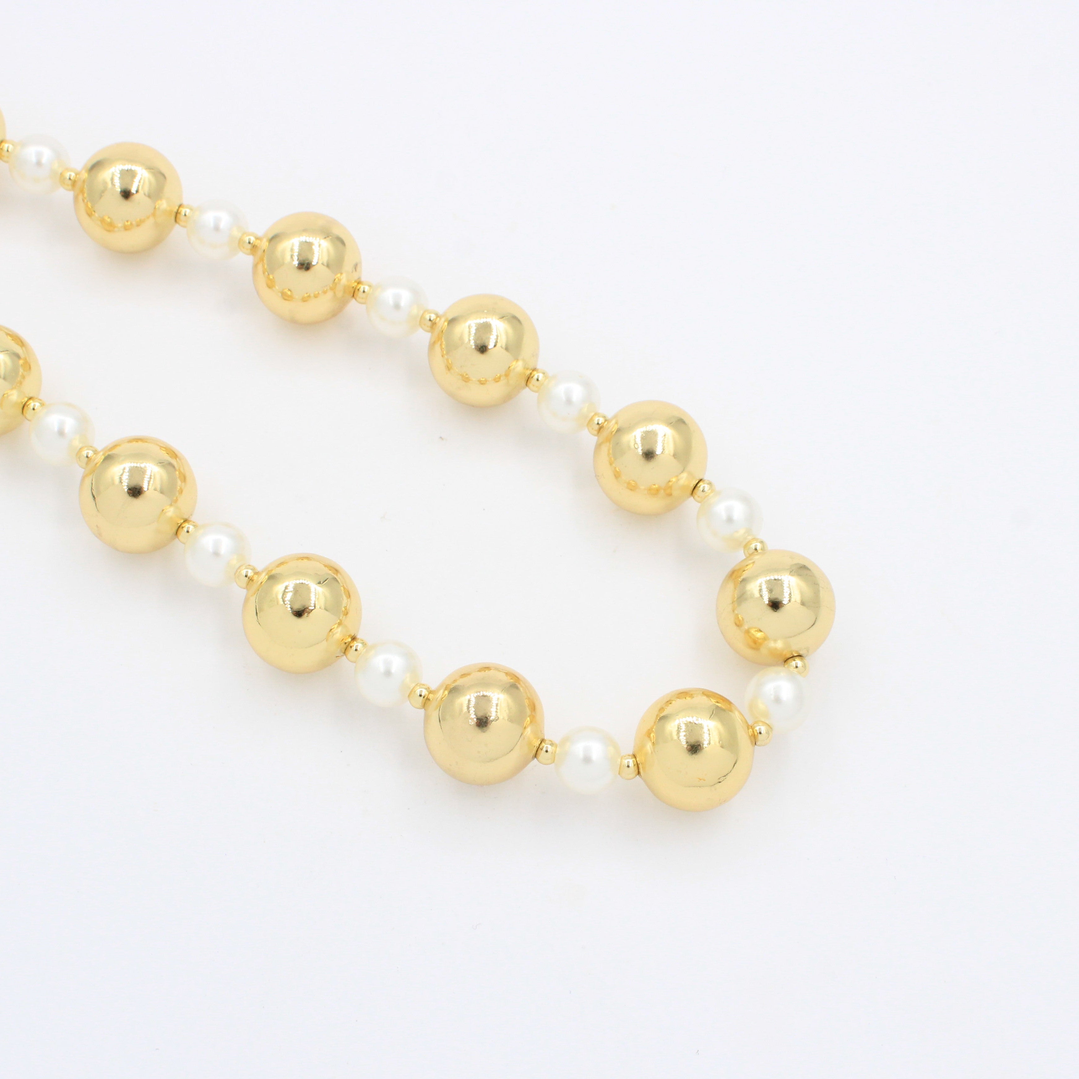 Paquete 2pz Collar de Goldfiled Esferas con Piedra Tipo Perla mod. 16005