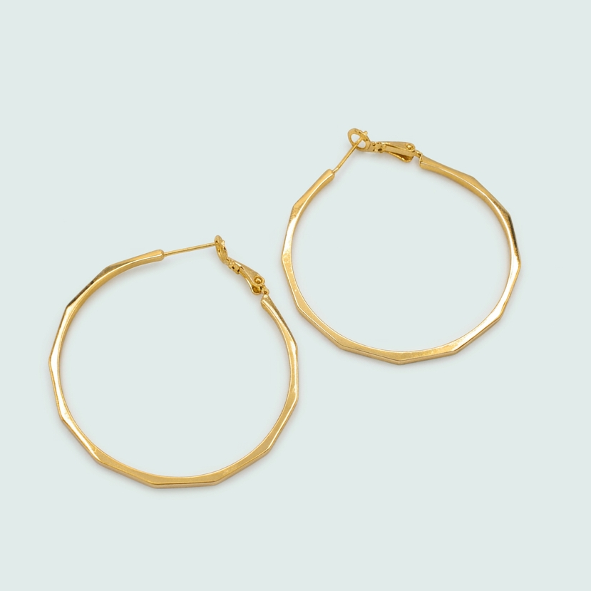 Arracada de Goldfilled con Diseño de Endecágono con Raya Blanca mod. 1354