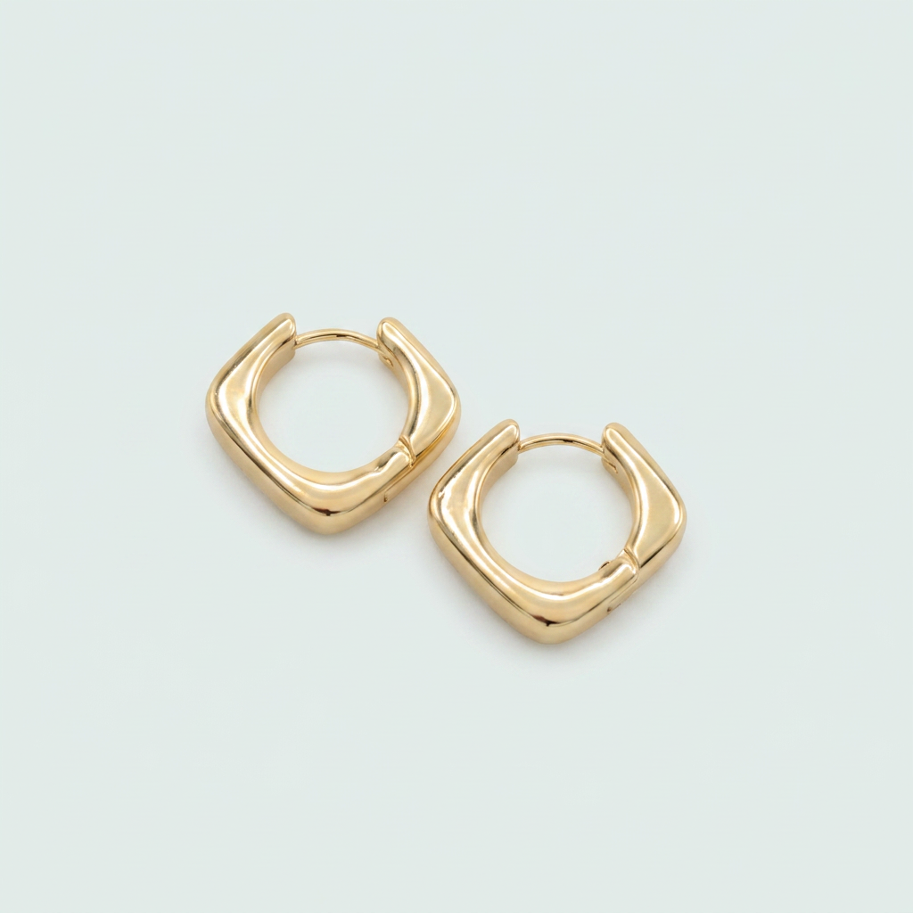 Arete de Grapa de Goldfilled con Diseño de Cuadro Elegante mod. 1262