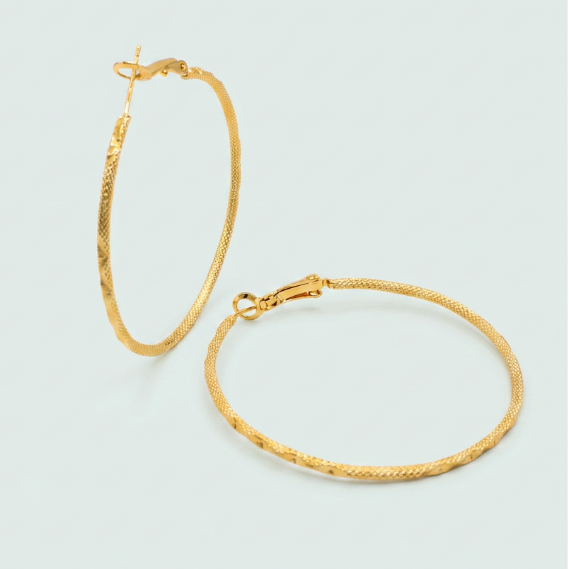 Arracada de Goldfilled con Diseño Diamantada Delgada mod. 1353
