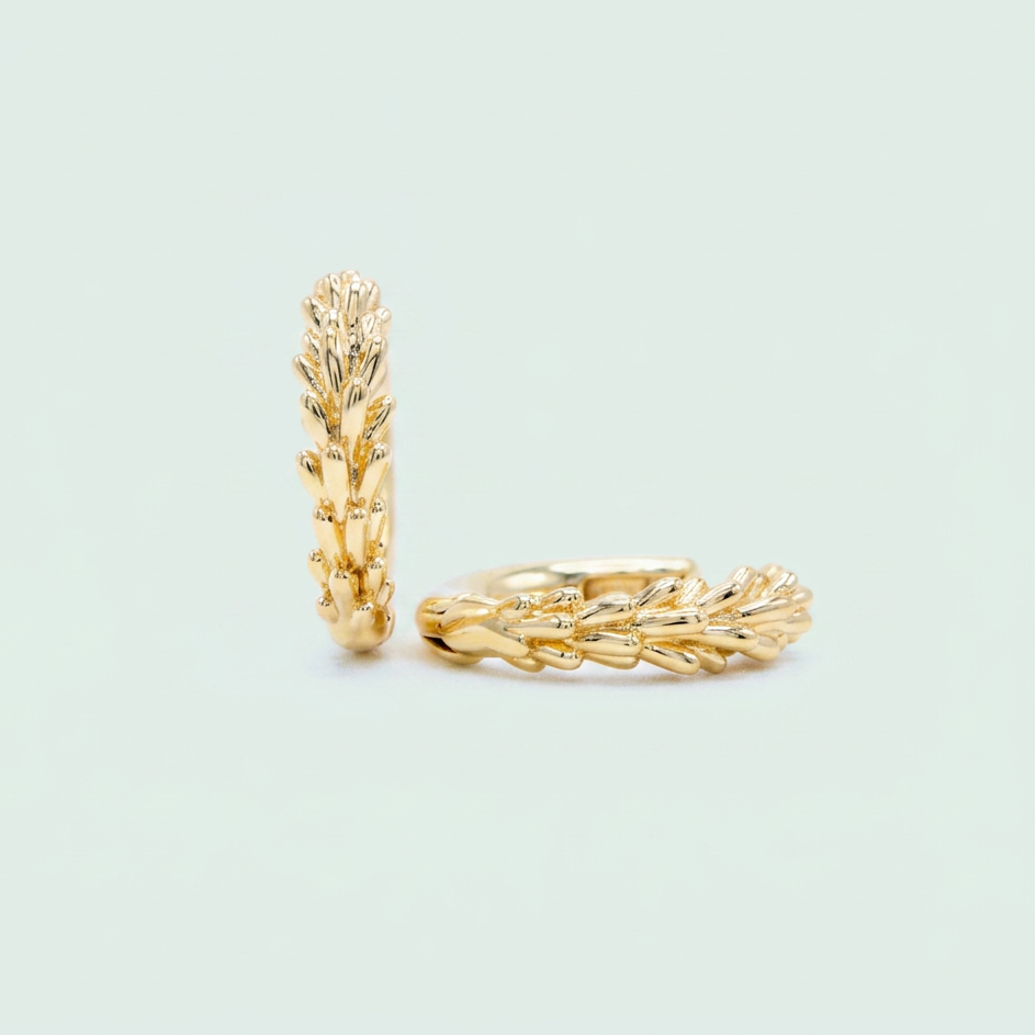 Arete de Grapa de Goldfilled  con Diseño Griego mod. 1261