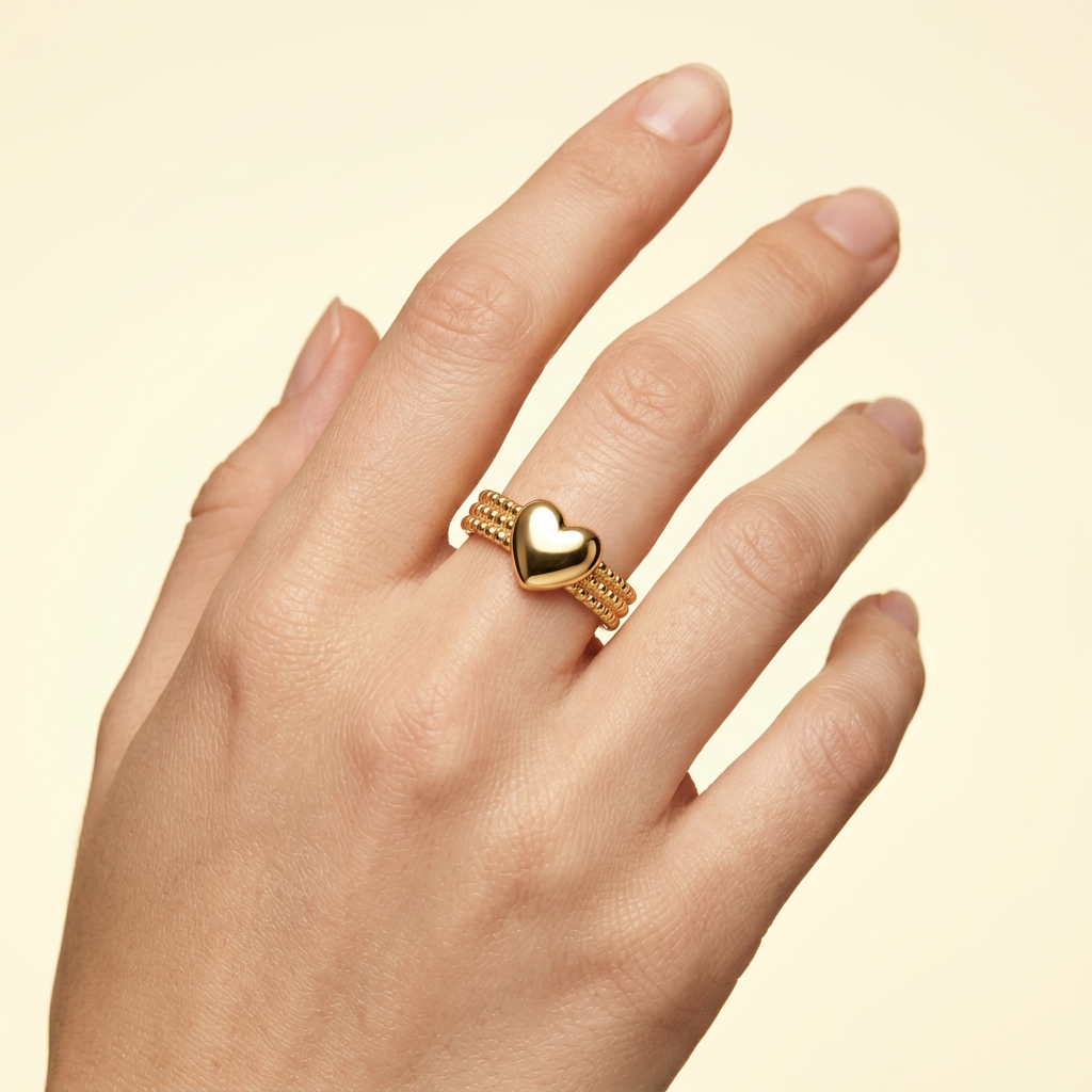 Anillo de Goldfilled Con Diseño de Corazón y Tejido de Canasta mod. 1308