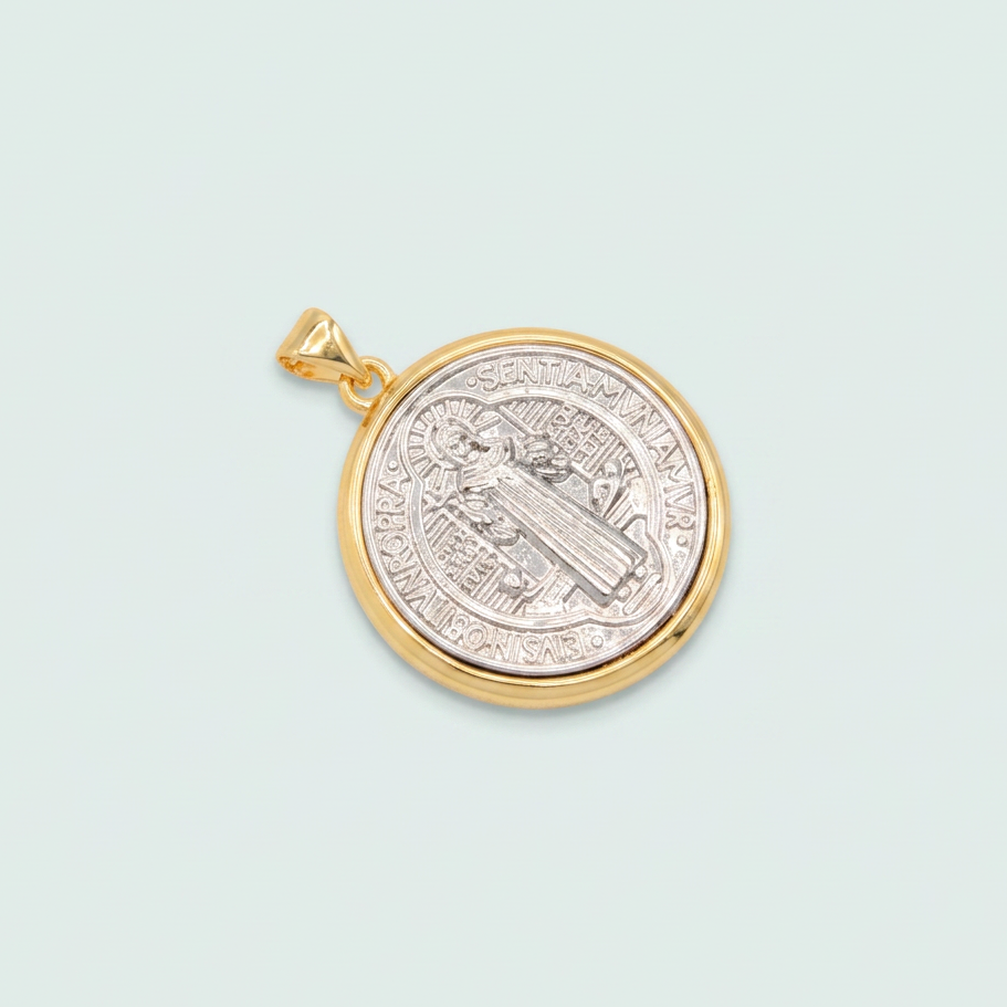 Medalla de Oro Laminado de San Benito con Centro Plateado Grande mod. 1434