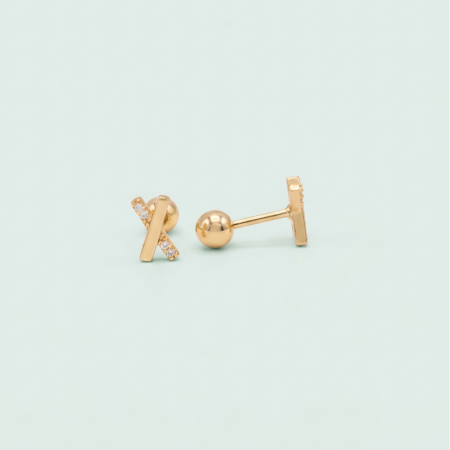 Broquel de Oro Laminado con Diseño de X y Zirconia mod. 1394