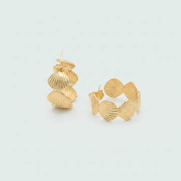 Arracada de Oro Laminado con Diseño de Conchas de Mar mod. 1411