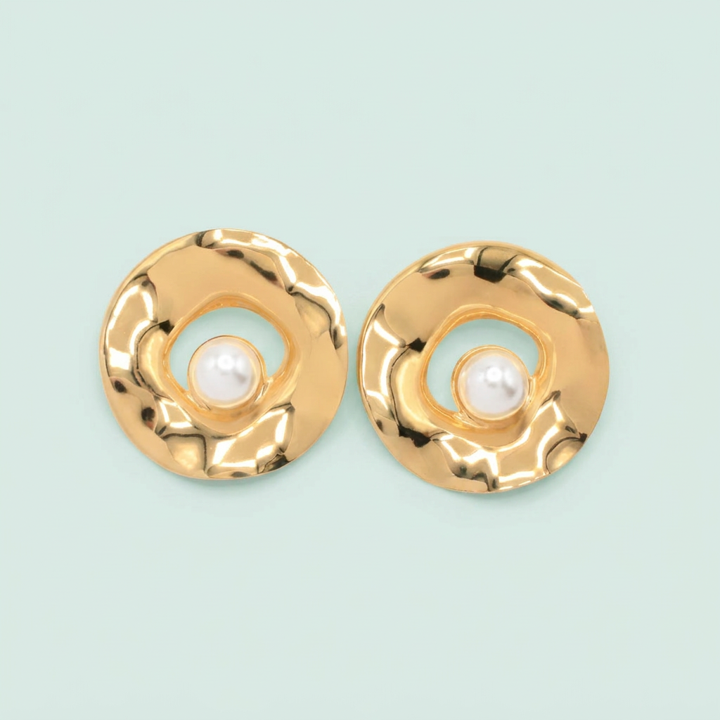 Arete de Goldfilled Diseño Platillo Ondulado con Perla mod. 1101
