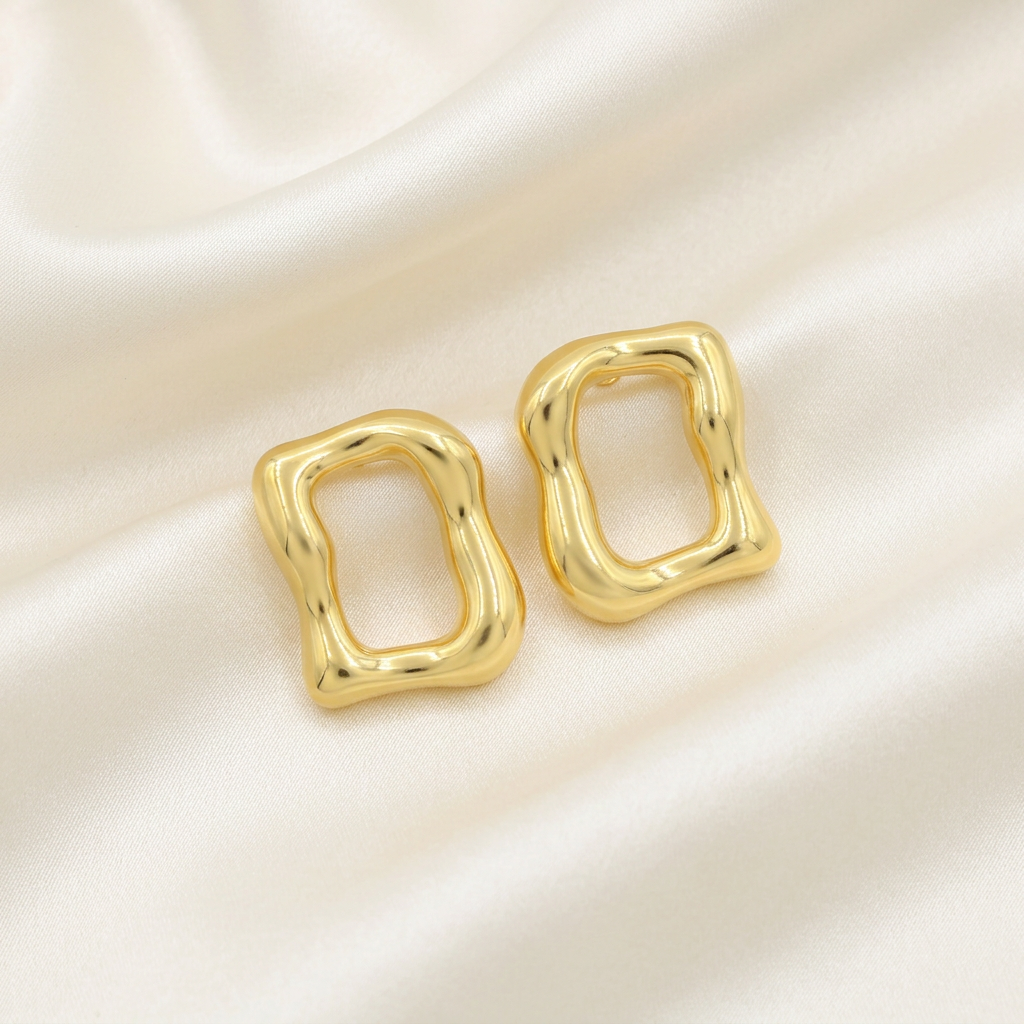 Arete de Goldfilled Diseño Cuadrado mod. 3094
