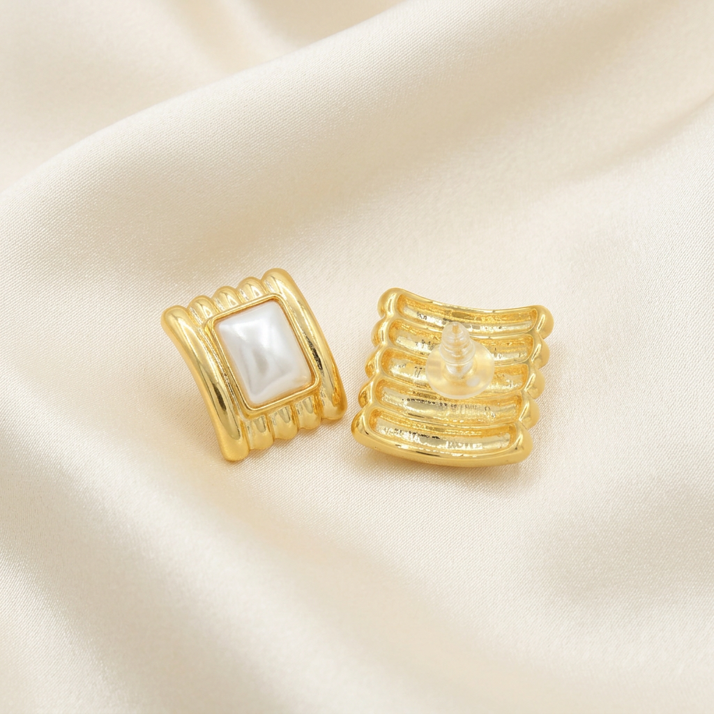 Arete de Goldfilled Diseño Cuadrado con Perla mod. 3103