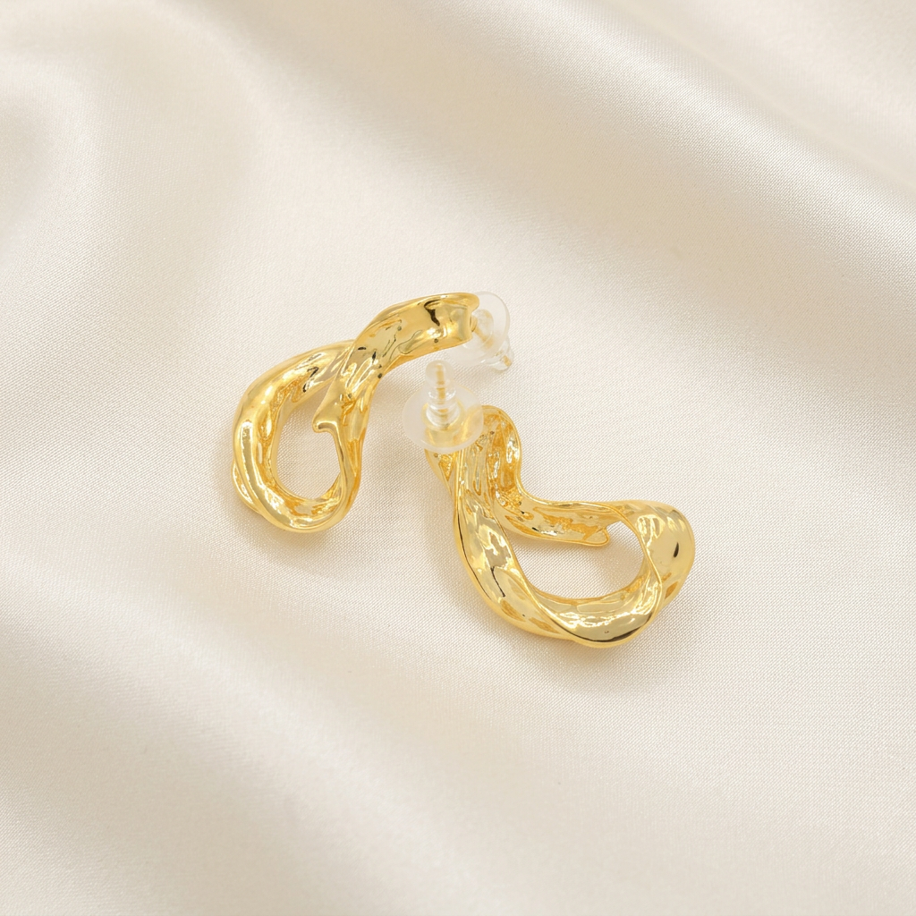 Arete de Goldfilled con Diseño Torcido mod. 3088