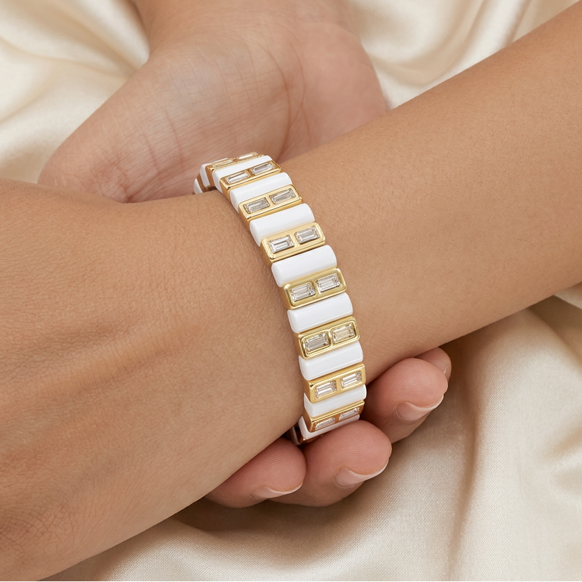 Aro de Goldfilled con Eslabones Blancos y Zirconias mod. 4040