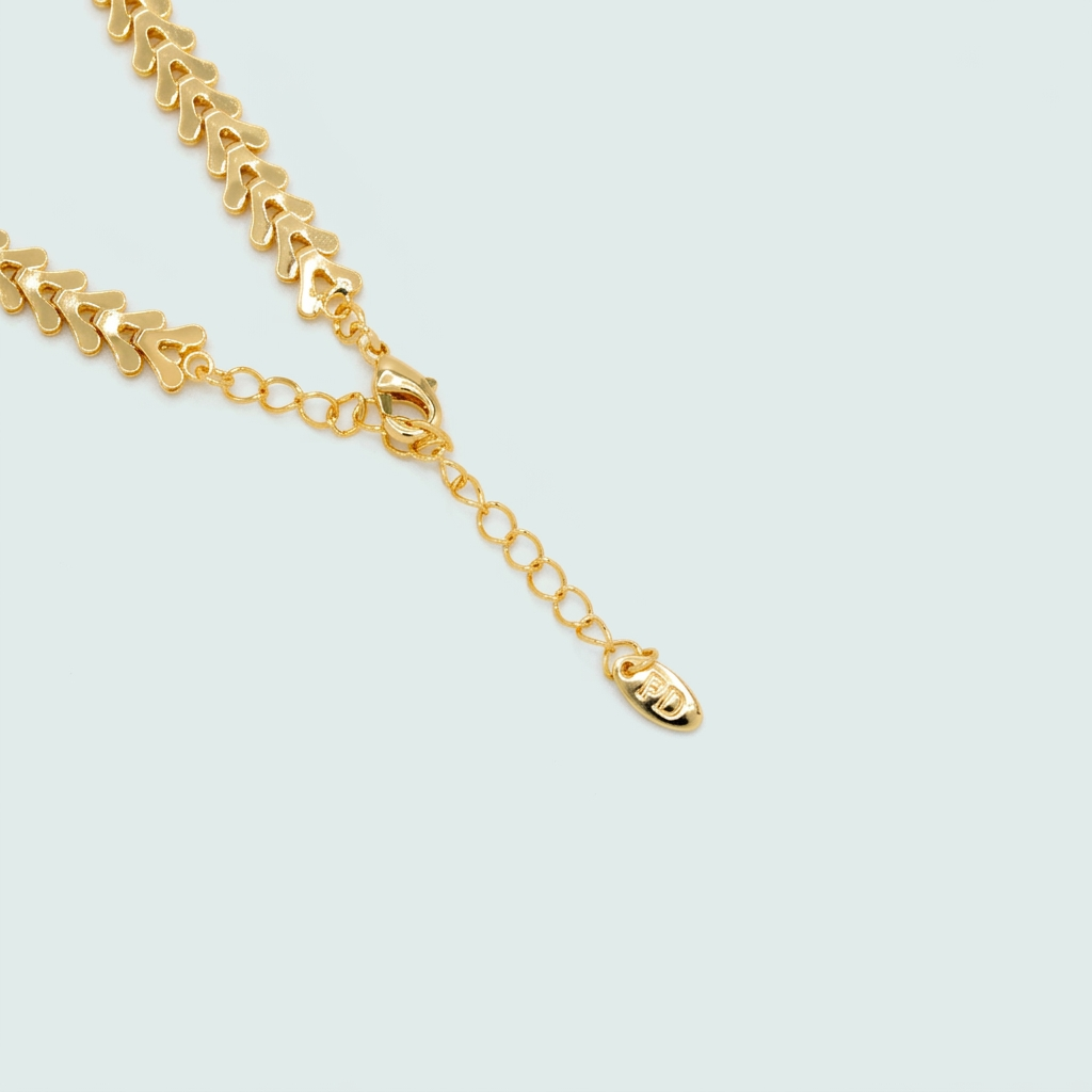 Cadena de Joyería de Goldfilled con Tejido de Flechas y Diseño de Estrella Con Zirconia mod. 1108