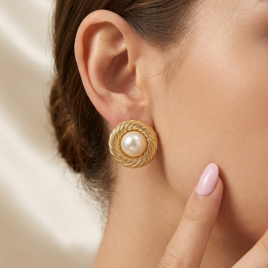 Arete de Goldfilled Diseño Espiral con Perla mod. 3108