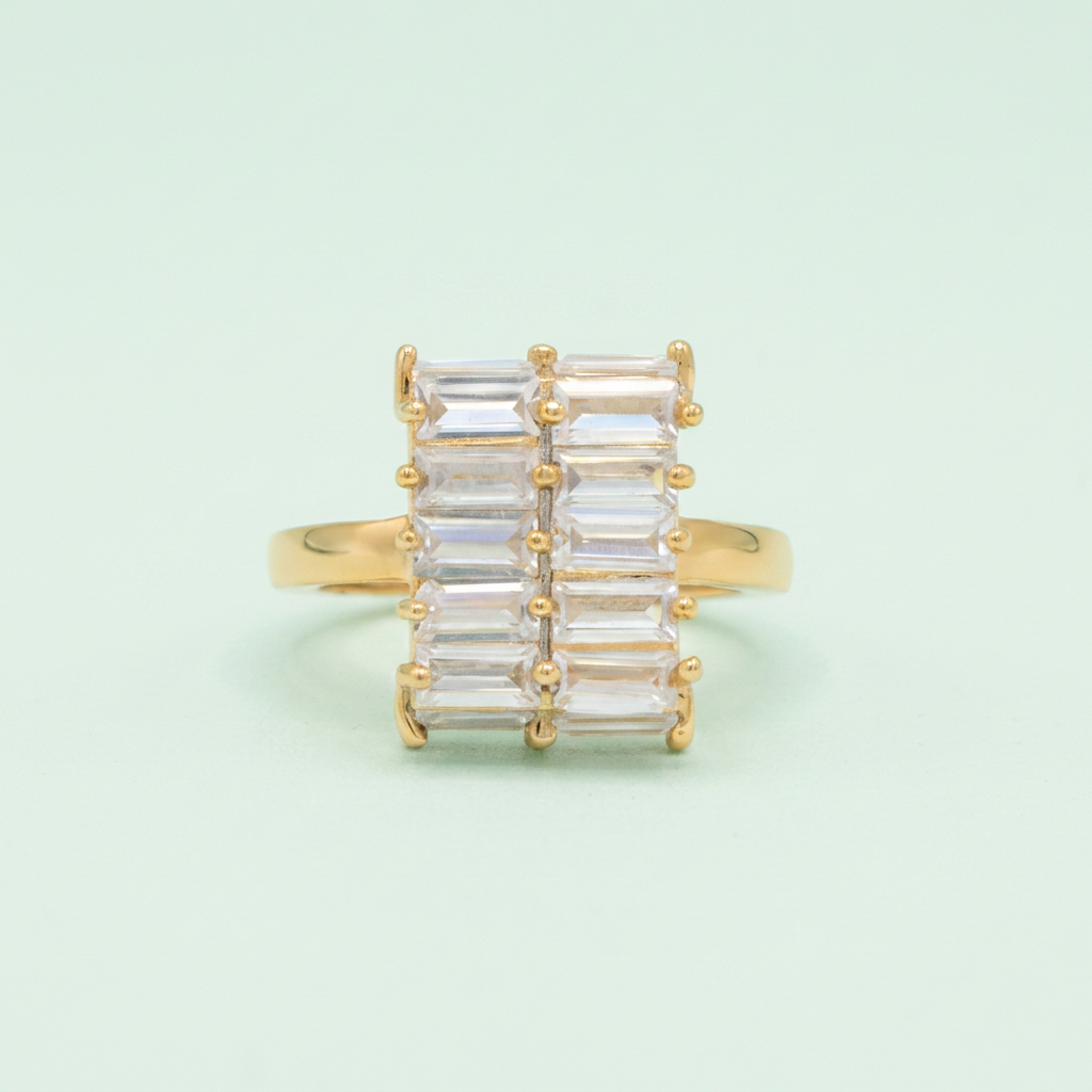 anillo de Goldfilleld con diseño de Cuadrado con Zirconia Blanca 1373