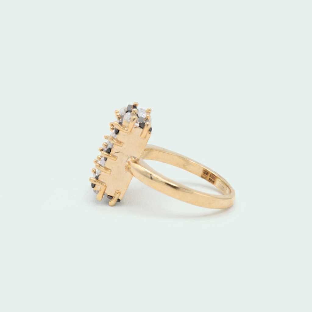 anillo de Goldfilleld con diseño de Cuadrado con Zirconia Blanca y Negra 1374