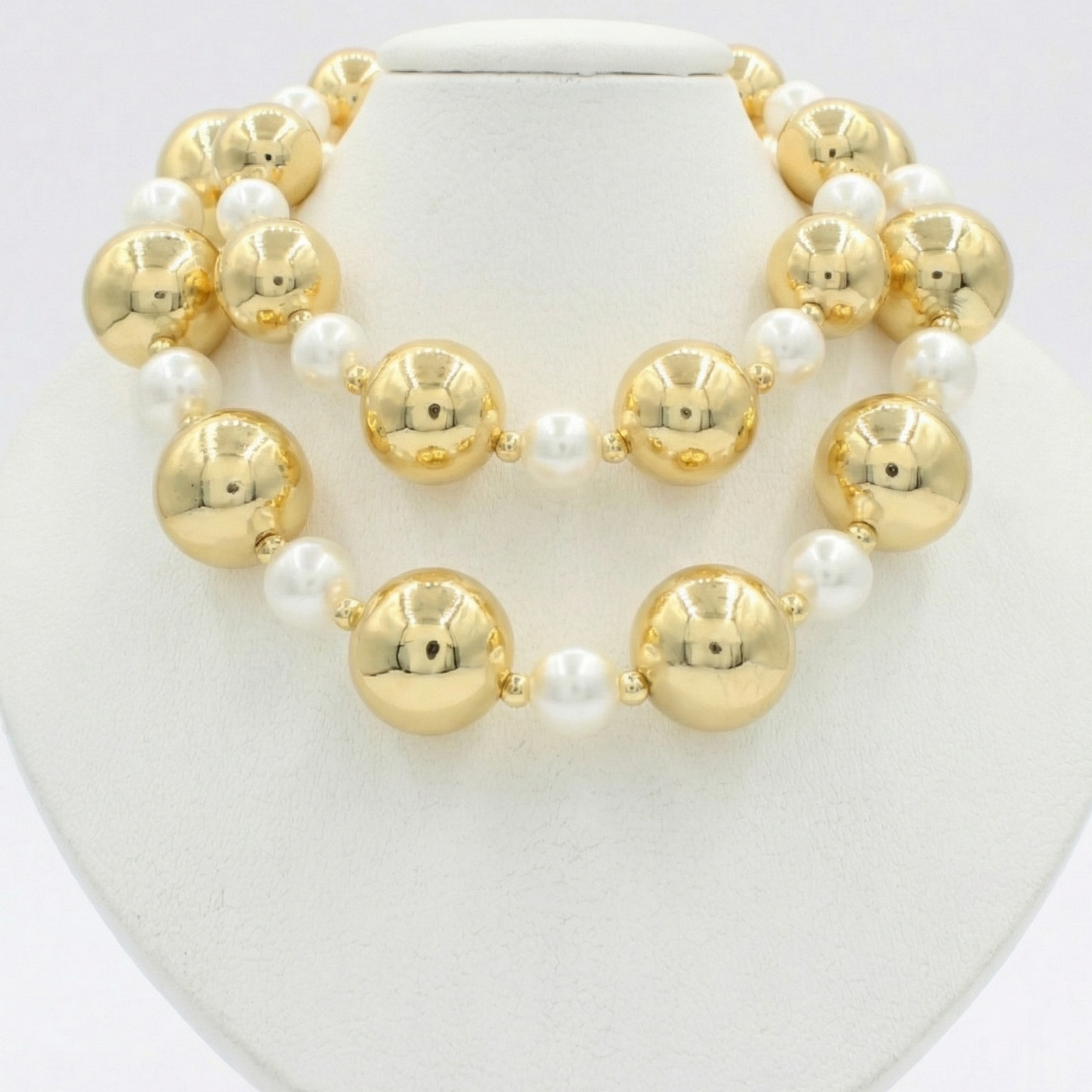 Paquete 2pz Collar de Goldfiled Esferas con Piedra Tipo Perla mod. 16005