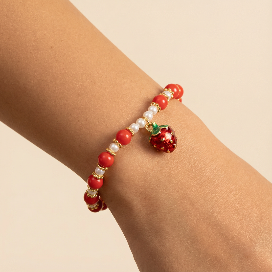 Paquete Pulsera Goldfilled 3pz con Fresa Colgante mod. 13032