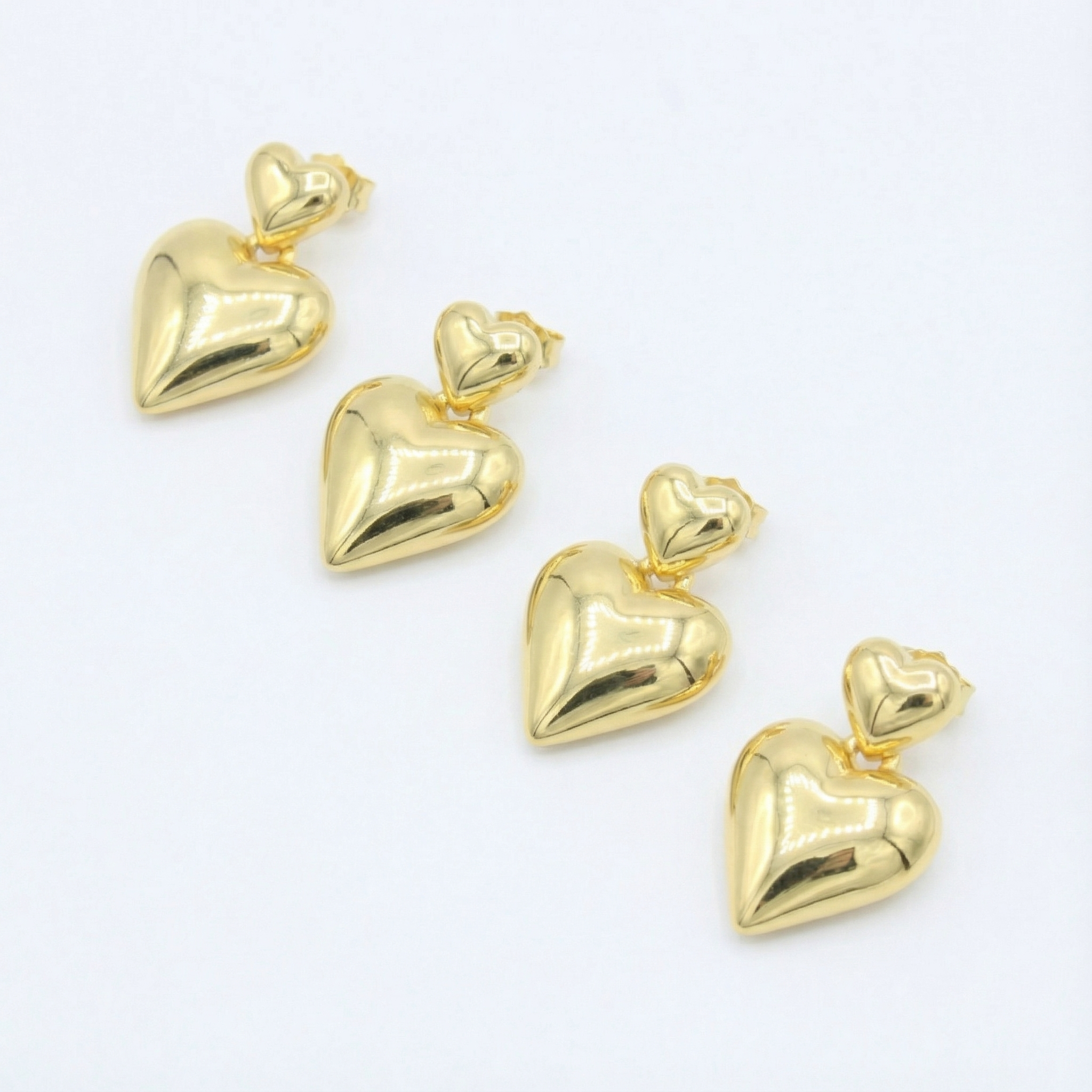 Paquete 2pz Arete de Goldfiled Corazón Colgante mod. 15009