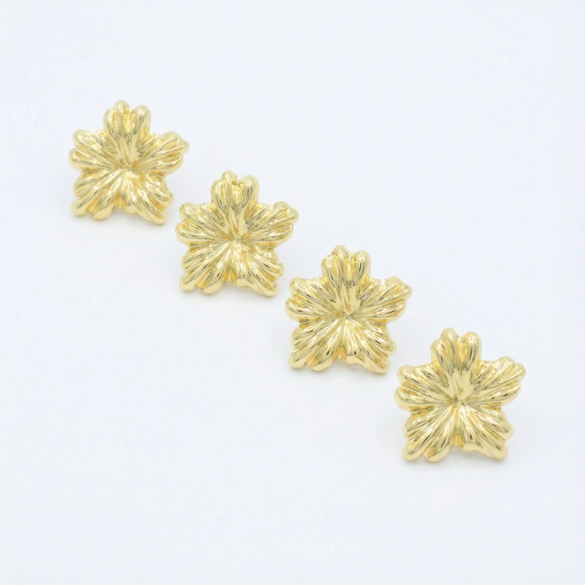 Paquete 2pz Arete de Goldfiled Flor Brillante mod. 15013