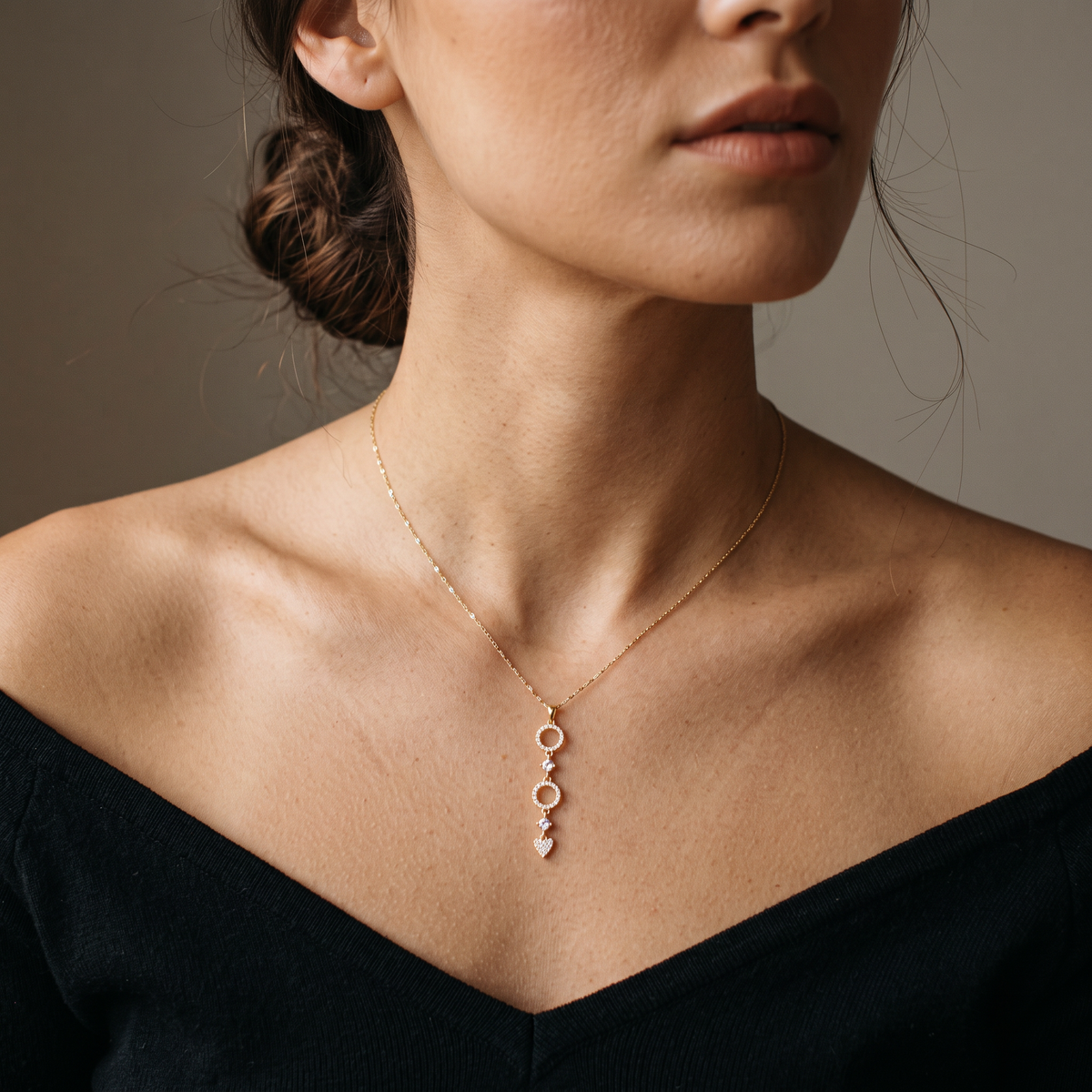 Gargantilla de Oro Laminado Doble Sol y Corazón Colgante con Zirconia mod.1571