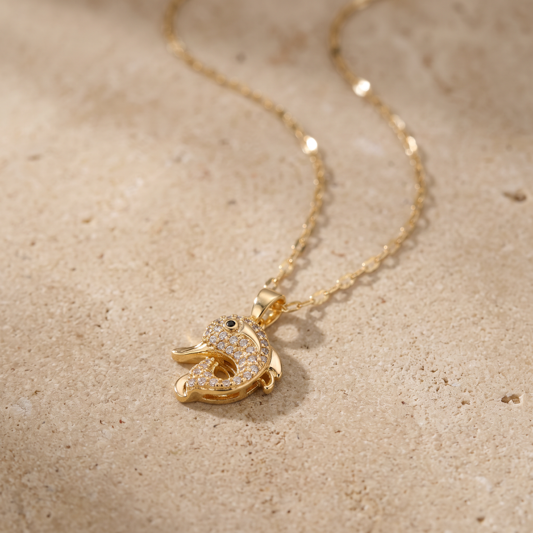 Gargantilla de Oro Laminado Con Diseño de Delfin Giratorio con Zirconia mod.1564