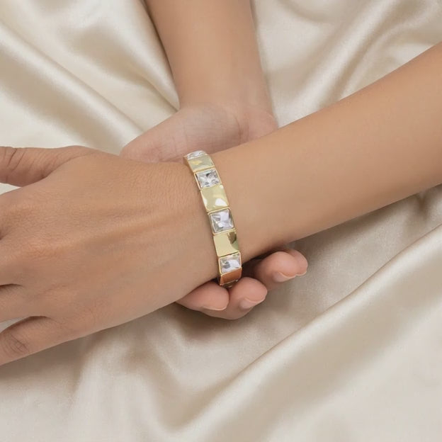 Aro de Goldfilled Cuadrados Elegantes con Zirconia mod. 4036
