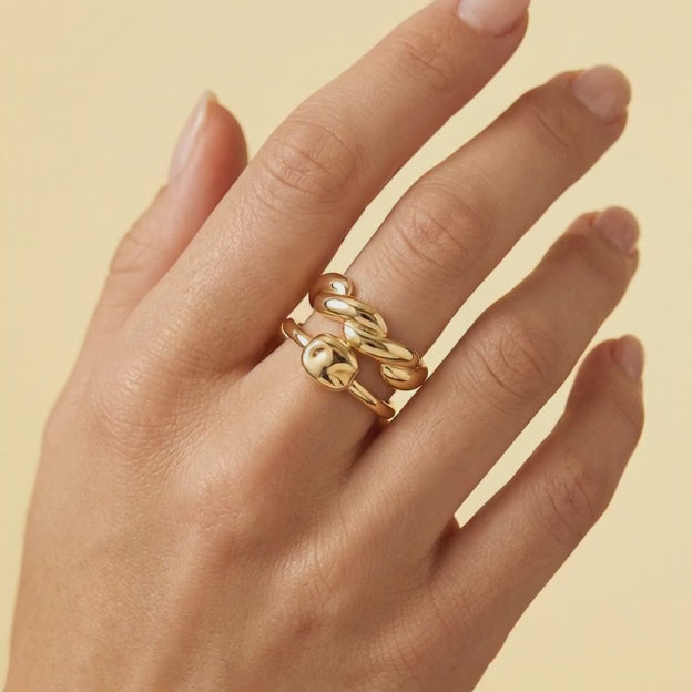 Anillo de Goldfilled Doble Linea con Diseño de Cordón y Botón Liso mod. 1314